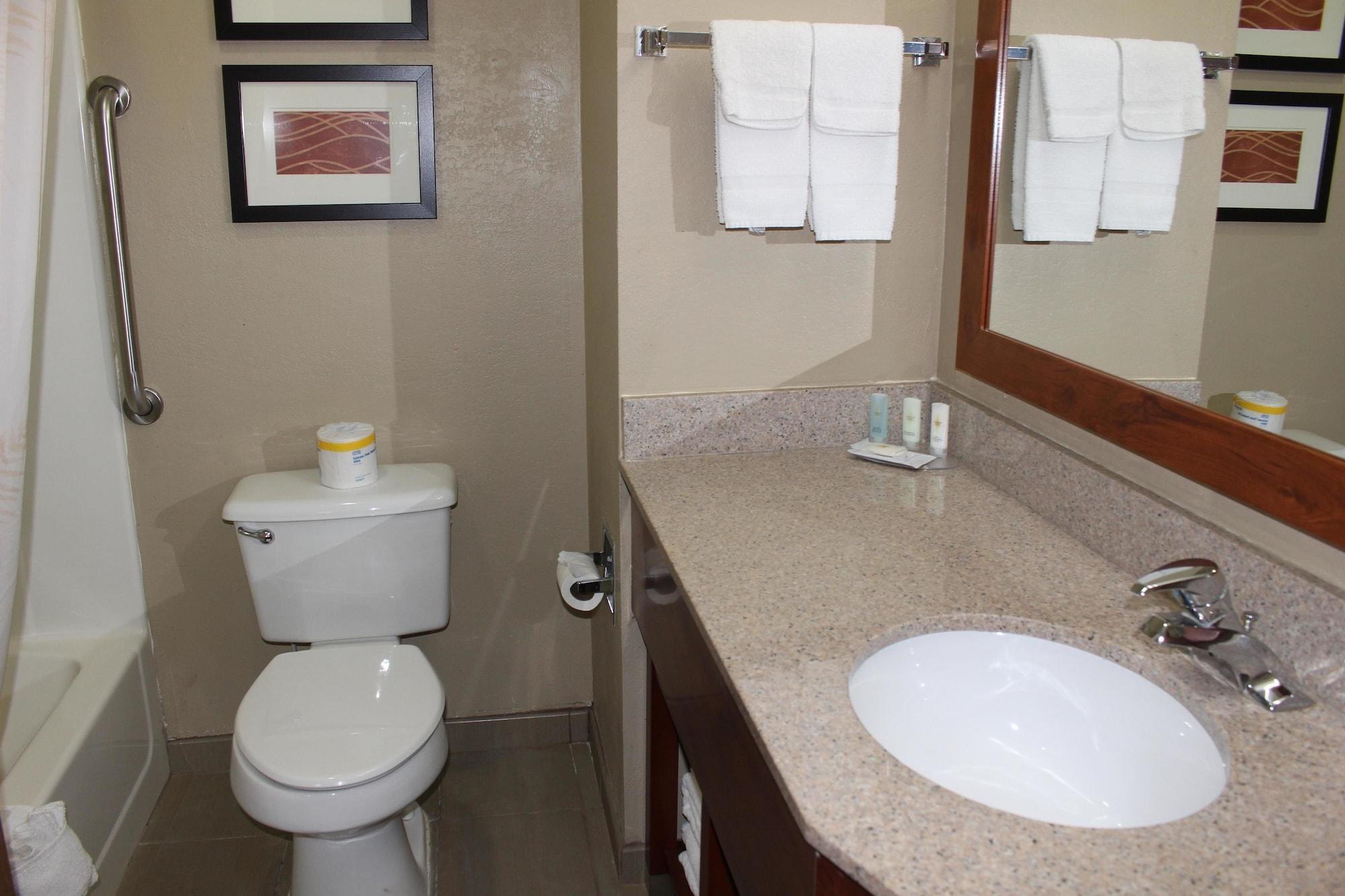 Comfort Inn Grain Valley Dış mekan fotoğraf