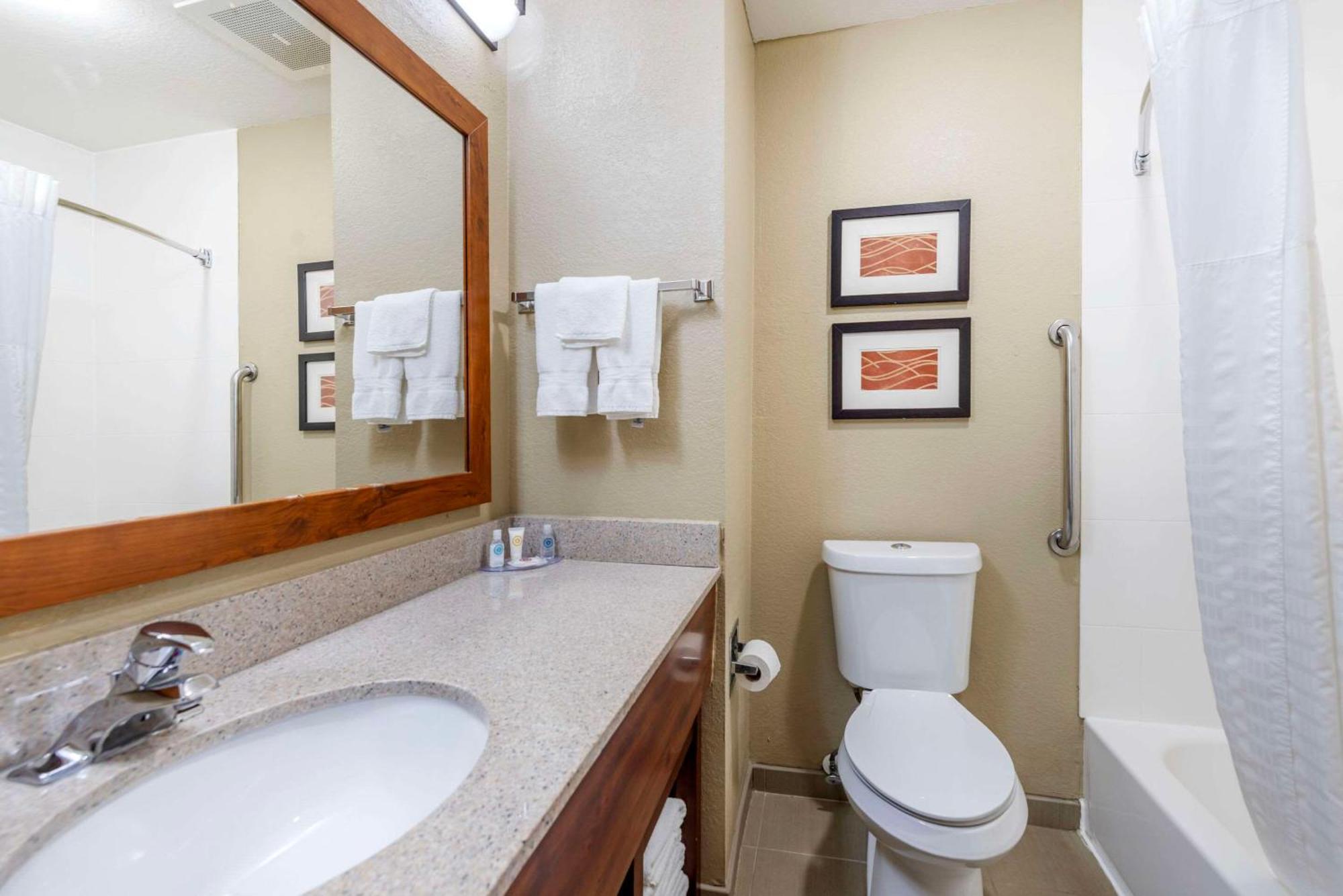 Comfort Inn Grain Valley Dış mekan fotoğraf